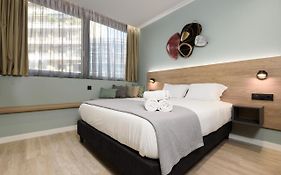 Crossroads Athens By Yha